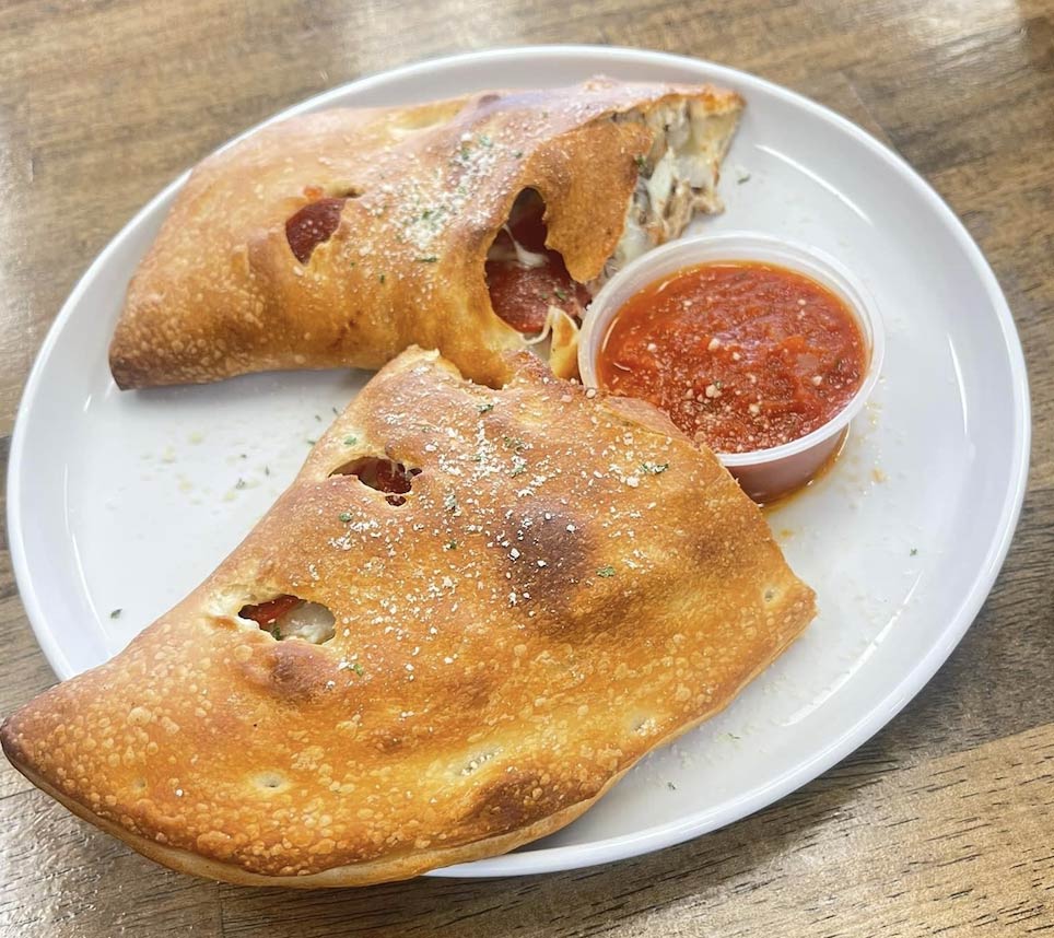 Calzone vs. Stromboli: What’s the Real Difference?